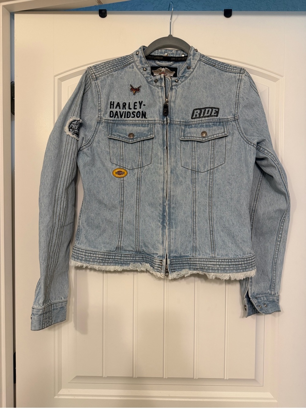 Harley-Davidson Light Blue Denim Zip Jacket with Embroidered Patches